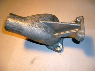 заказать Патрубок  впускного коллектора  правый купить Патрубок  впускного коллектора  правый